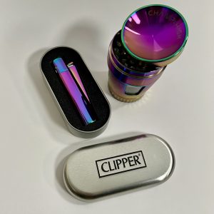 Darilni paket Rainbow🌈 je super izbira za darilo za Novo leto, ki bo razveselila vsakega, ki ceni kakovost in estetiko.